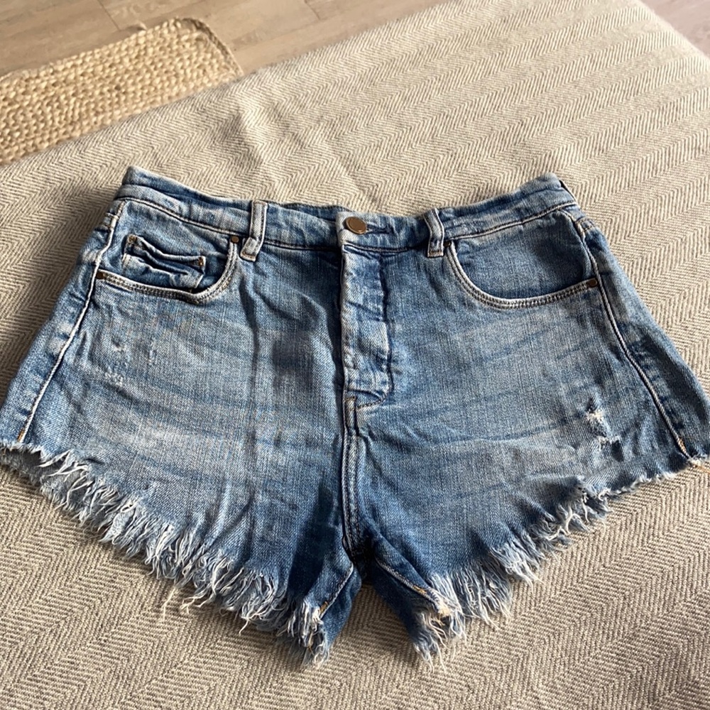 Blank NYC high waisted jean shorts